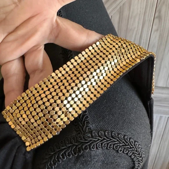 New York & Company Black Stretch top - Picture 5 of 6